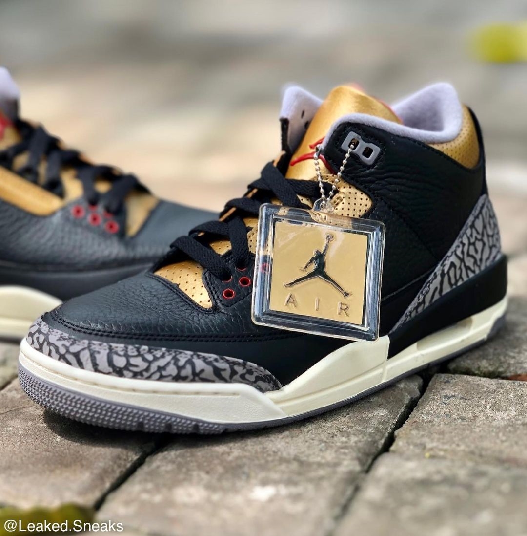 他の写真ありますかNike WMNS Air Jordan 3 Black/Gold