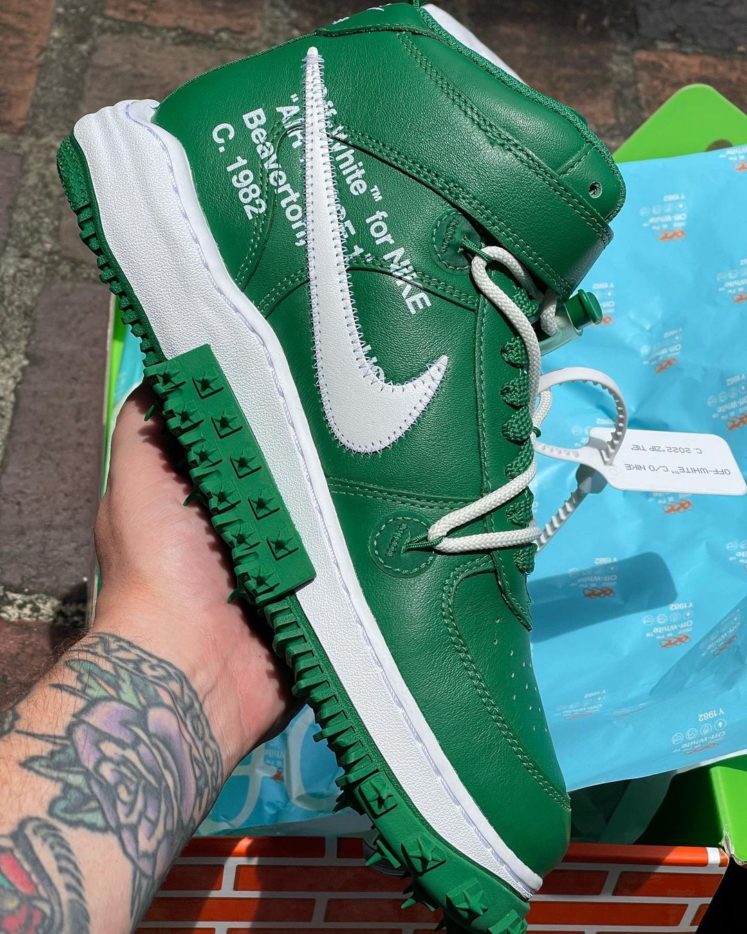 【国内 4/28 発売】OFF-WHITE x NIKE AIR FORCE 1 MID SP “Pine Green” (オフホワイト ナイキ エア フォース 1 ミッド SP “パイングリーン”) [DR0500-300]