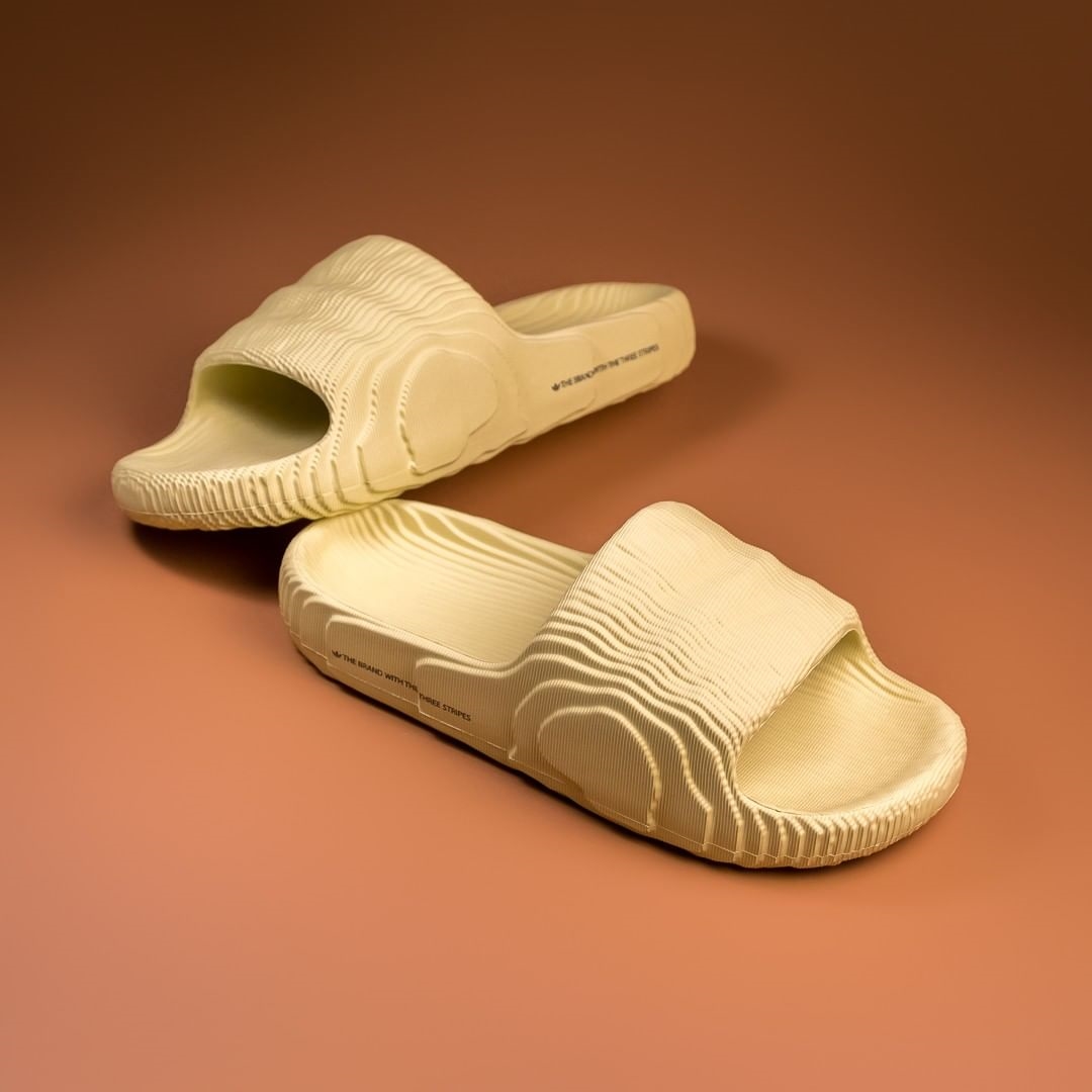 海外 6/1 発売！adidas Originals ADILETTE SLIDE 22 (アディダス オリジナルス アディレッタ スライド 2022) [GY1597/GX6945/GX6946/GX6947/GX6949/GX6950]