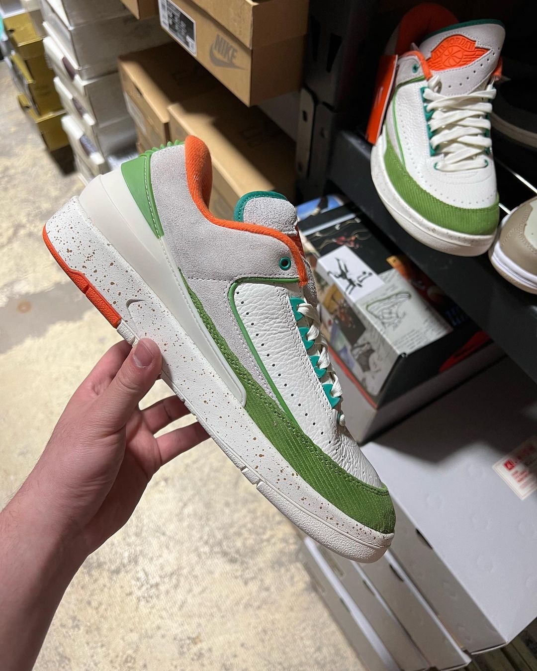 【国内 10/21 発売】Titan × NIKE WMNS AIR JORDAN 2 LOW “White/Green/Orange” (タイタン ナイキ ウィメンズ エア ジョーダン 2 ロー “ホワイト/グリーン/オレンジ”) [DV6206-183]