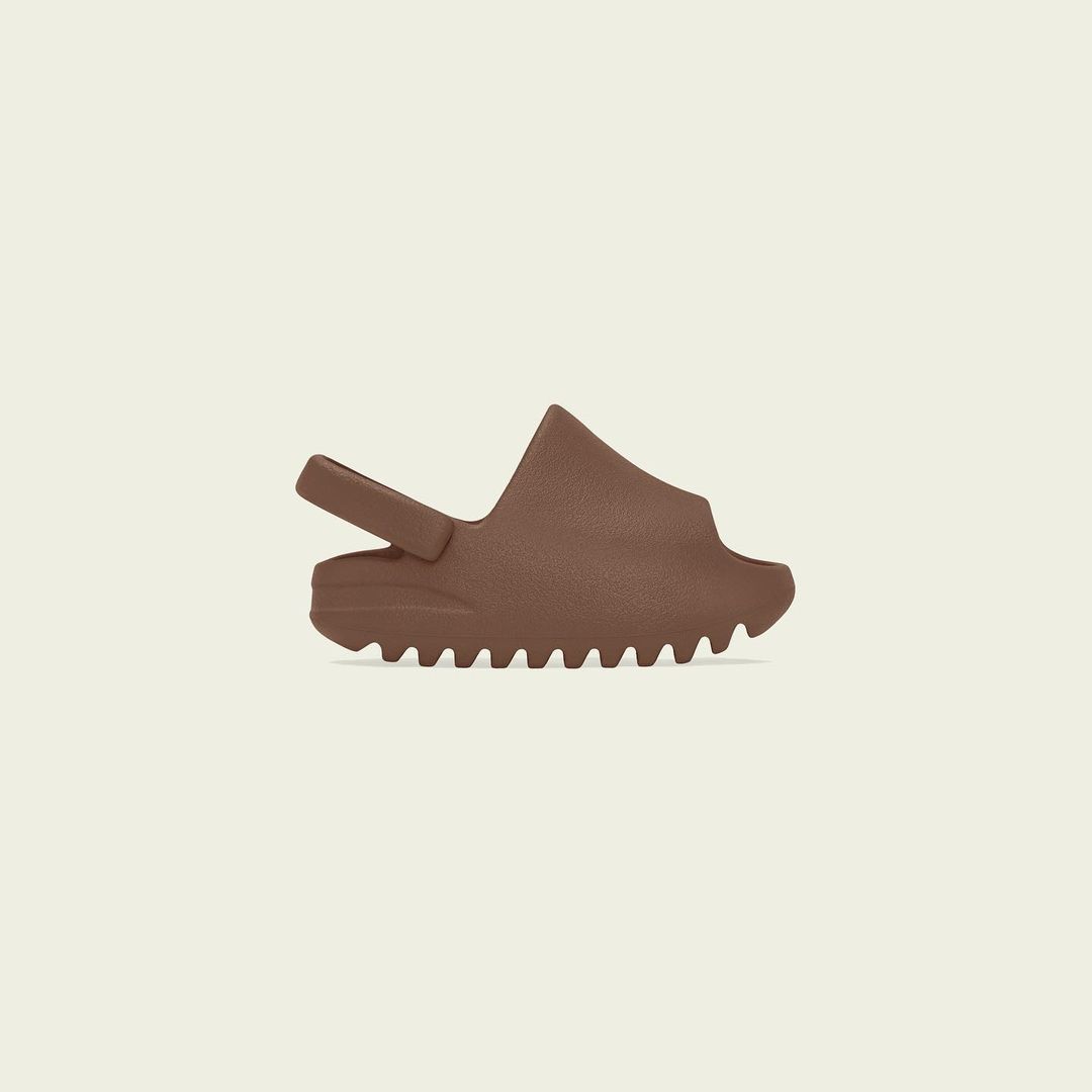 【2024年 リストック】adidas Originals YEEZY SLIDE “Flax” (アディダス オリジナルス イージー スライド “フラックス”) [FZ5896]