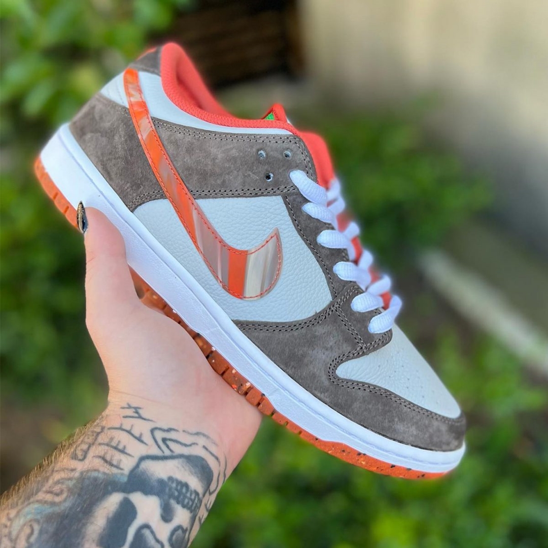 国内 10/8 発売】Crushed Skate Shop x NIKE SB DUNK LOW (クラッシュ