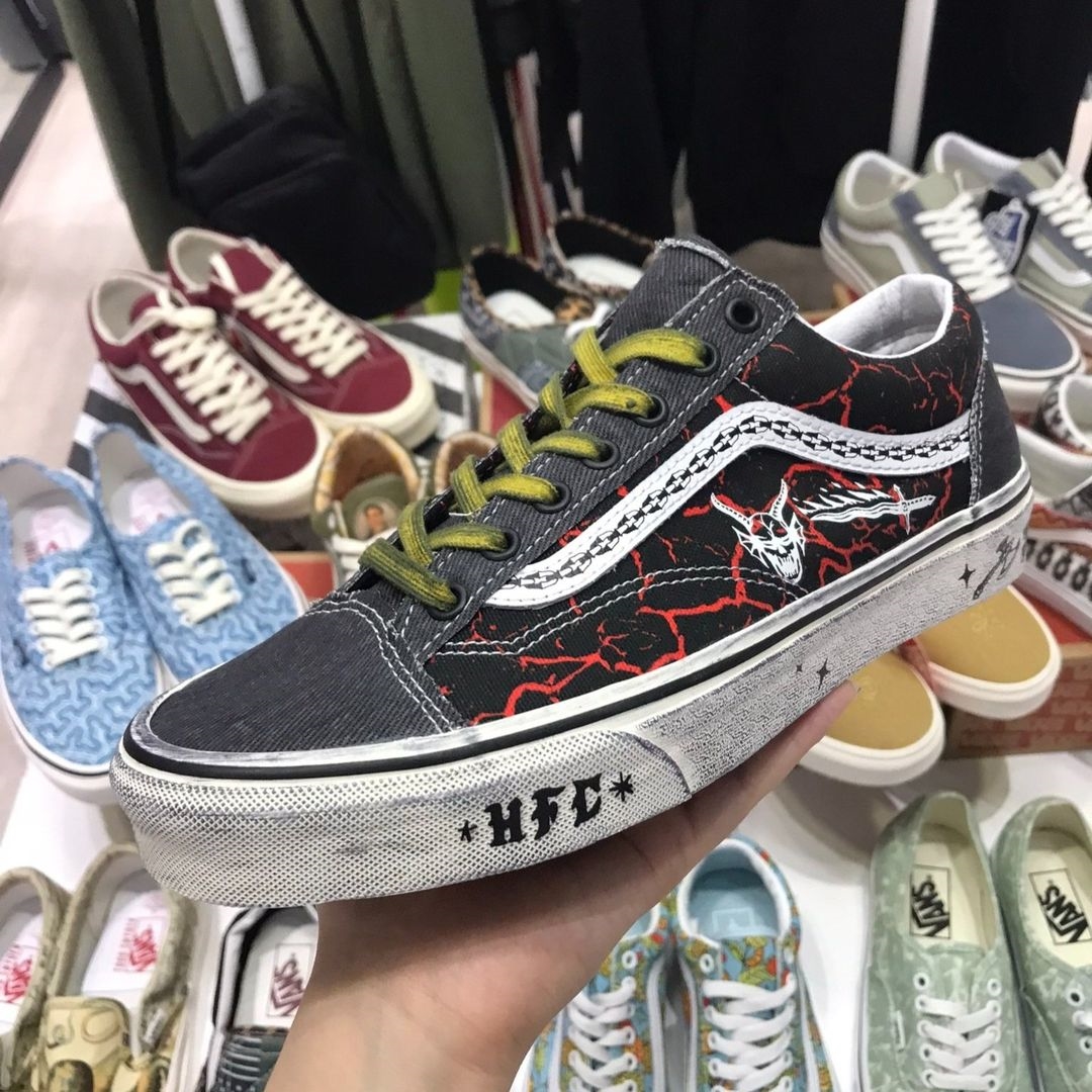 【国内 8/26 発売】VANS × Stranger Things (バンズ ストレンジャー・シングス)