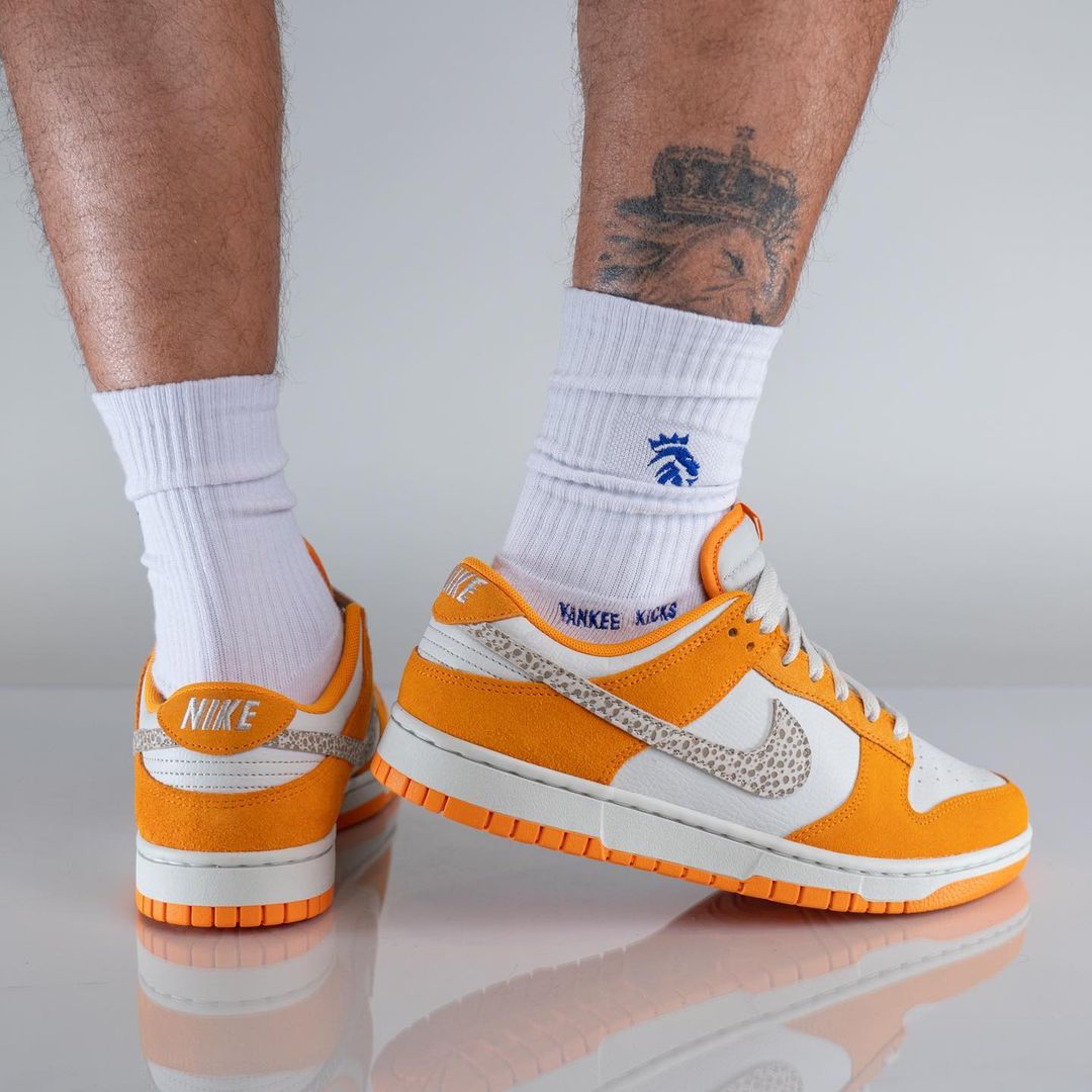 【国内 11/12 発売】ナイキ ダンク ロー “サファリスウッシュ/ホワイト/オレンジ” (NIKE DUNK LOW “Safari Swoosh/White/Orange”) [DR0156-800]