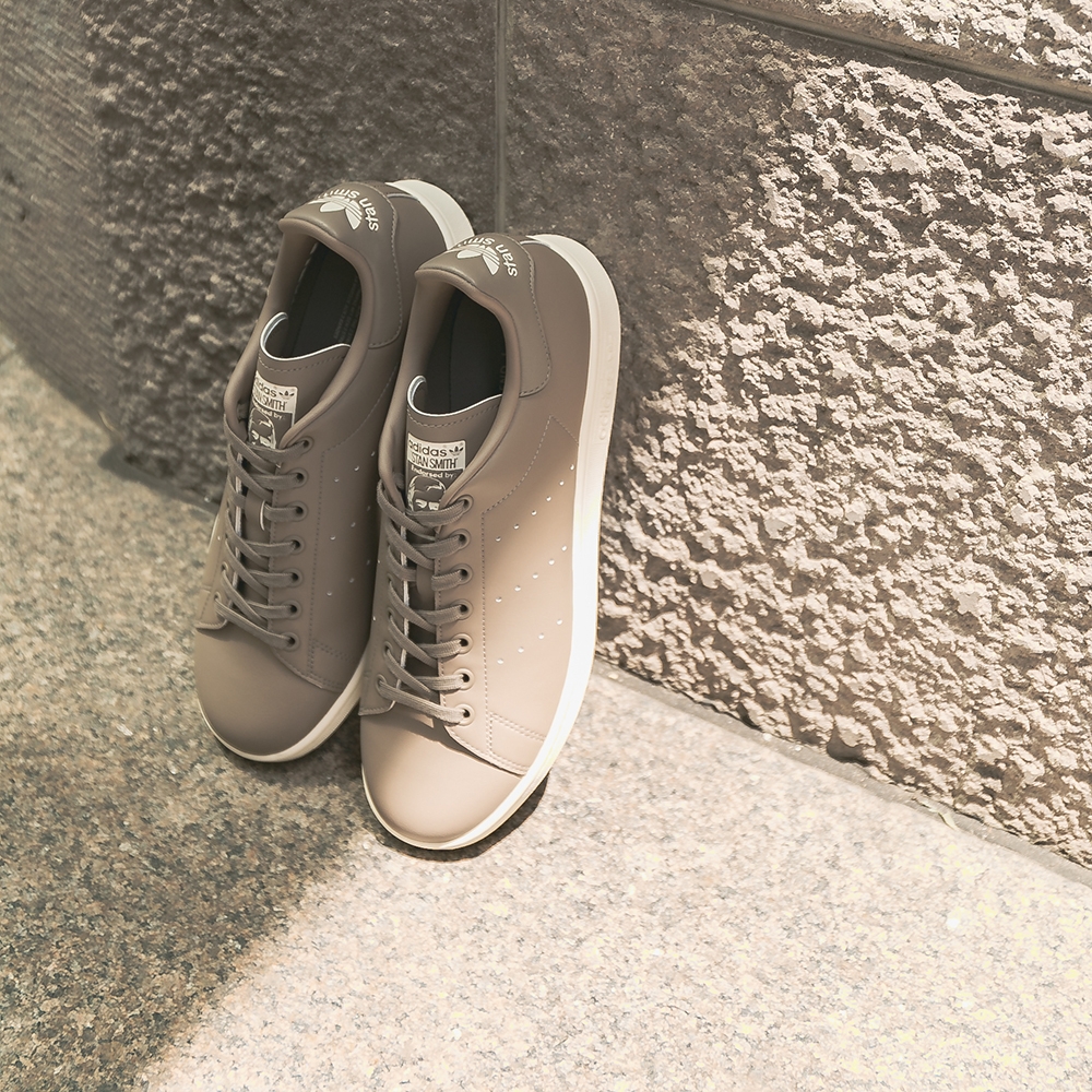 8月上旬発売！URBAN RESEARCH × adidas Originals STAN SMITH “Taupe” (アーバンリサーチ アディダス オリジナルス スタンスミス “トープ”)