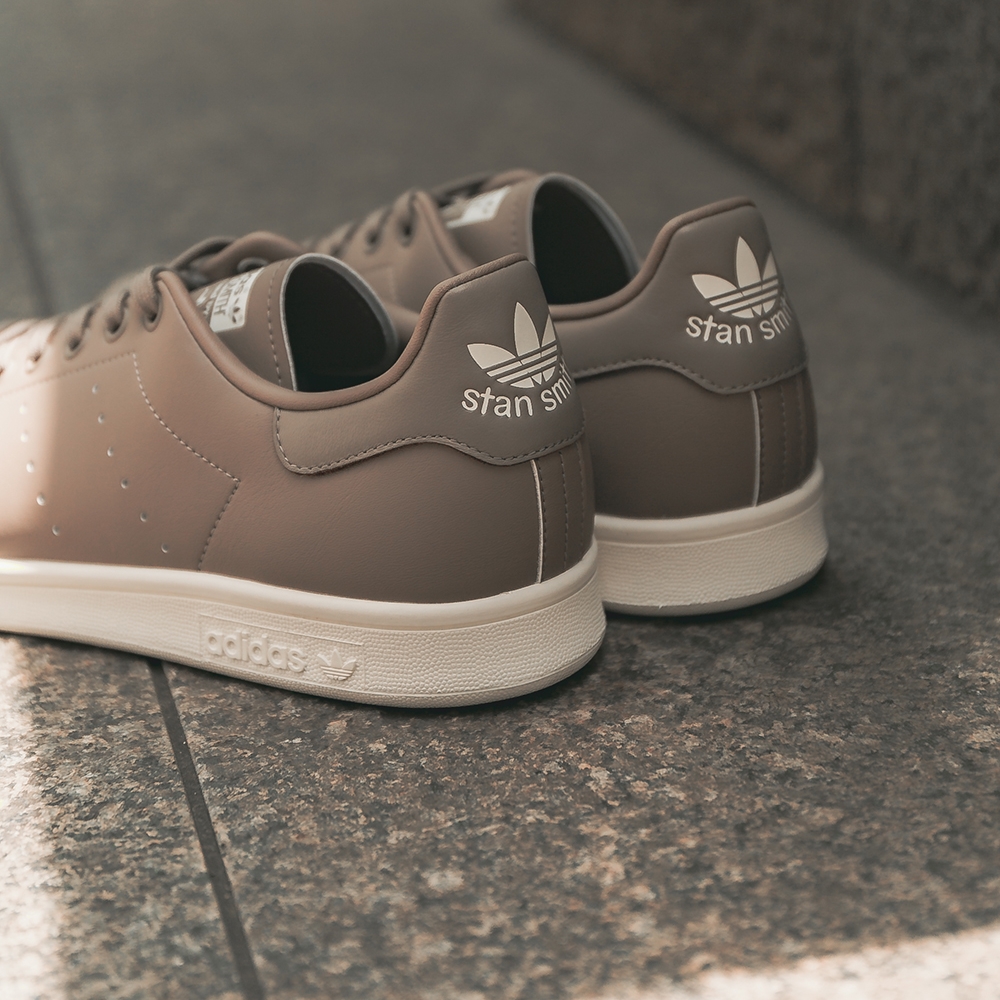 8月上旬発売！URBAN RESEARCH × adidas Originals STAN SMITH “Taupe” (アーバンリサーチ アディダス オリジナルス スタンスミス “トープ”)