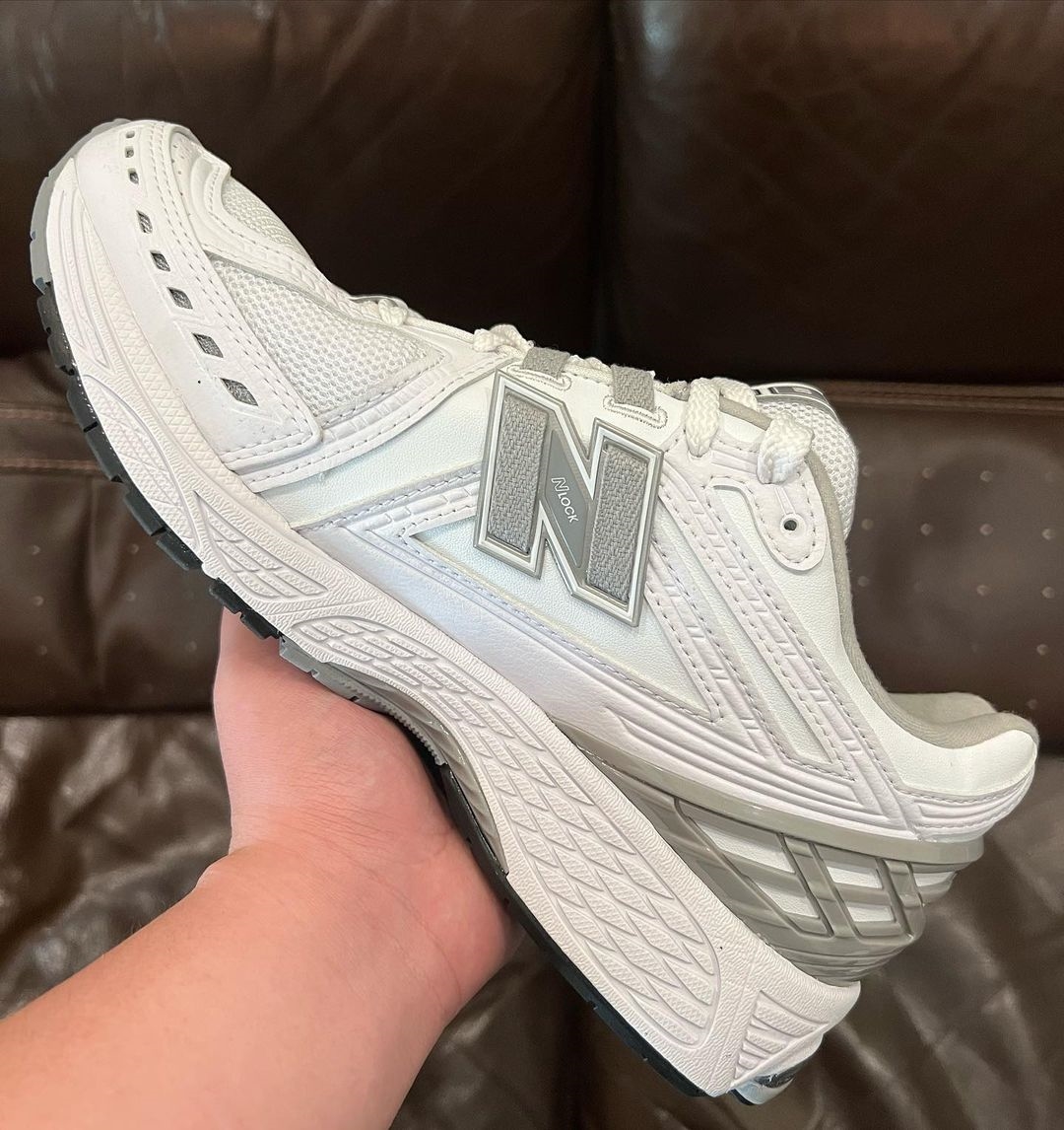 2022年 発売予定！New Balance M1906 “White/Grey” (ニューバランス ...