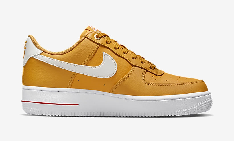 【国内 10/13 発売】ナイキ フォース 1 ロー “40周年モデル/ゴールド” (NIKE AIR FORCE 1 LOW “40th/Gold”) [DQ7582-700]