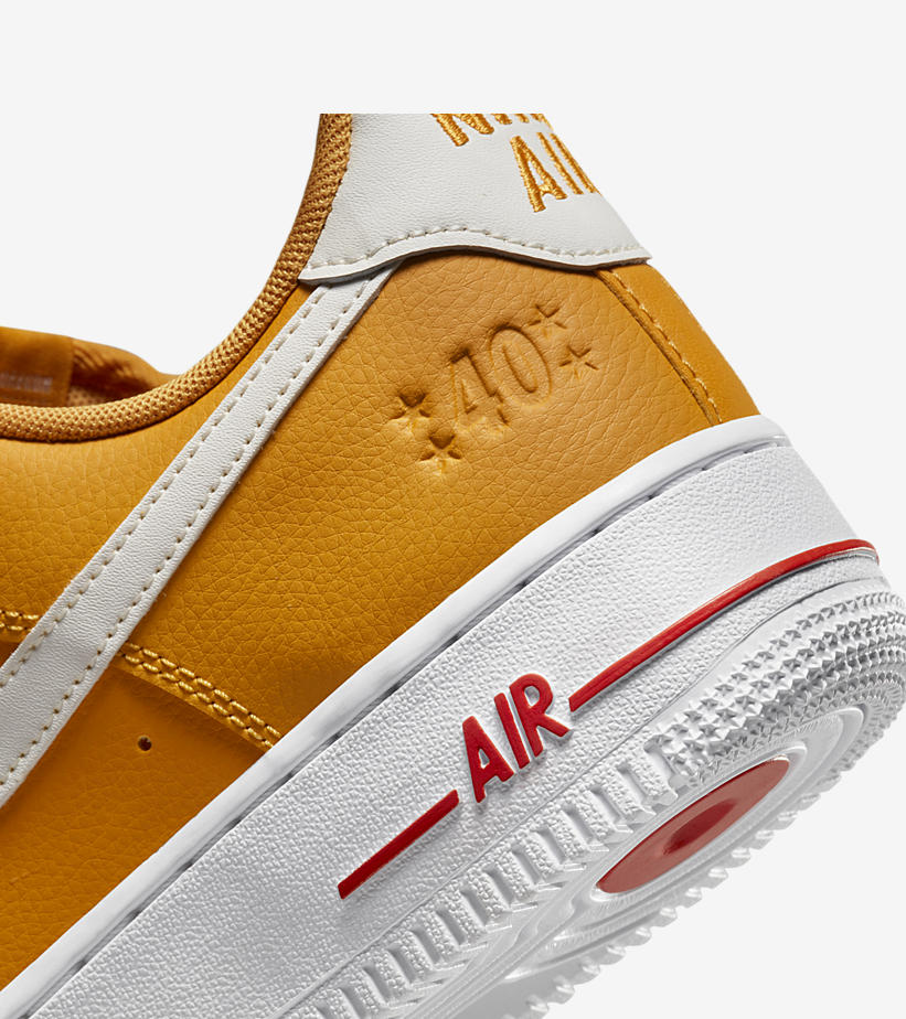 【国内 10/13 発売】ナイキ フォース 1 ロー “40周年モデル/ゴールド” (NIKE AIR FORCE 1 LOW “40th/Gold”) [DQ7582-700]