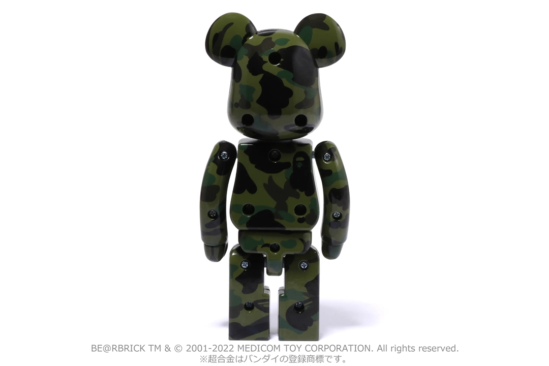 A BATHING APE 超合金 BE@RBRICK 1ST CAMO GREEN / YELLOWが7/16 発売 (ア ベイシング エイプ ベアブリック)