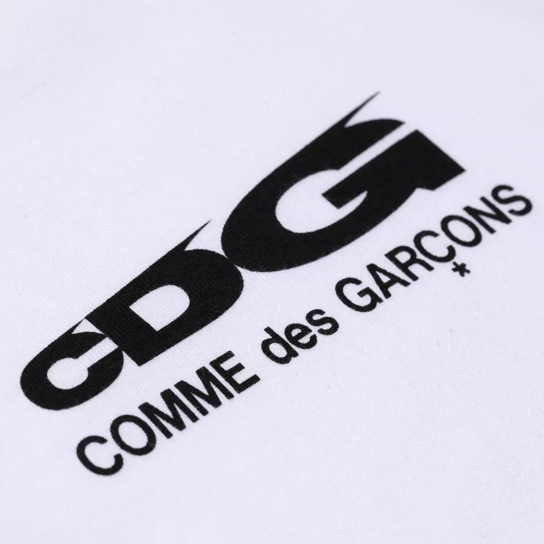 7/15 11:00 発売！CDG “Melted Logo on oversized TEE” (シーディージー COMME des GARCONS コム デ ギャルソン)