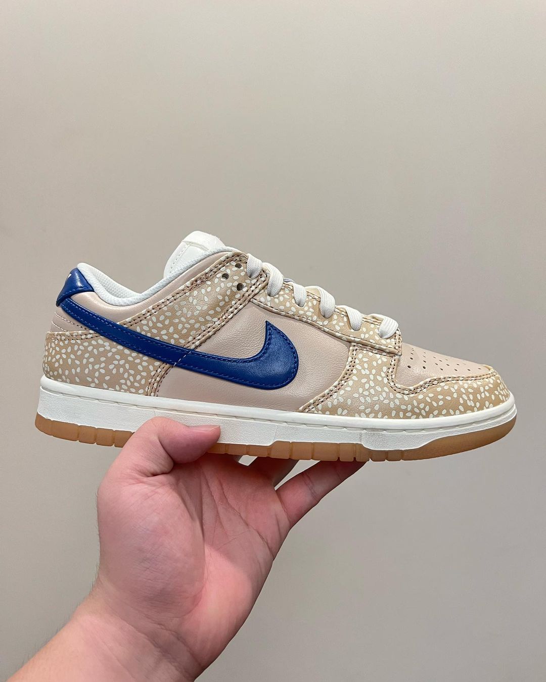 2022年 発売予定！ナイキ ダンク ロー “セサミ/ブルースウッシュ” (NIKE DUNK LOW “Sesame/Blue Swoosh”) [DZ4853-200]