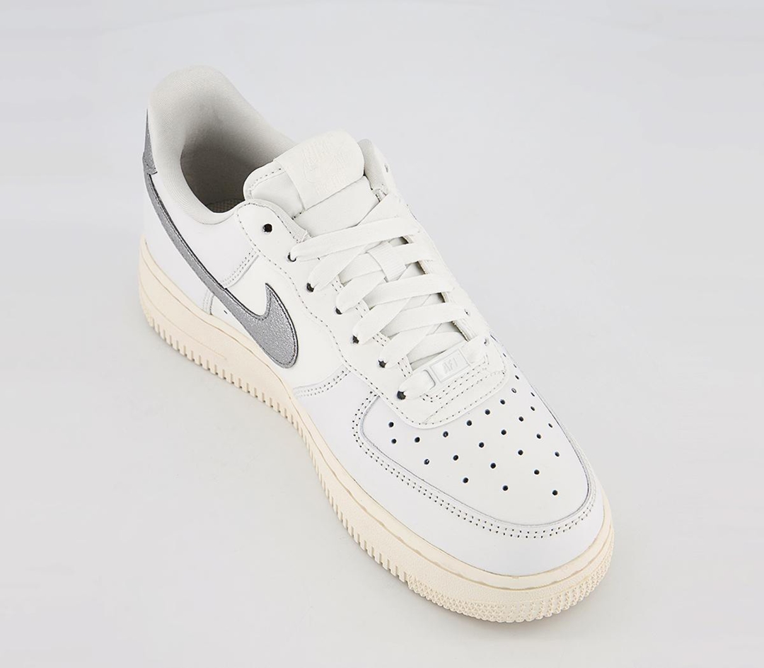 2022年 発売予定！ナイキ ウィメンズ エア フォース 1 ロー “シルバースウッシュ” (NIKE WMNS AIR FORCE 1 LOW “Silver Swoosh”) [DQ7569-100]