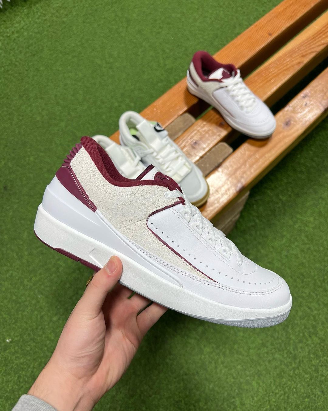 【国内 6/16 発売予定】ナイキ エア ジョーダン 2 ロー “チェリーウッド” (NIKE AIR JORDAN 2 LOW “Cherrywood”) [DV9956-103]