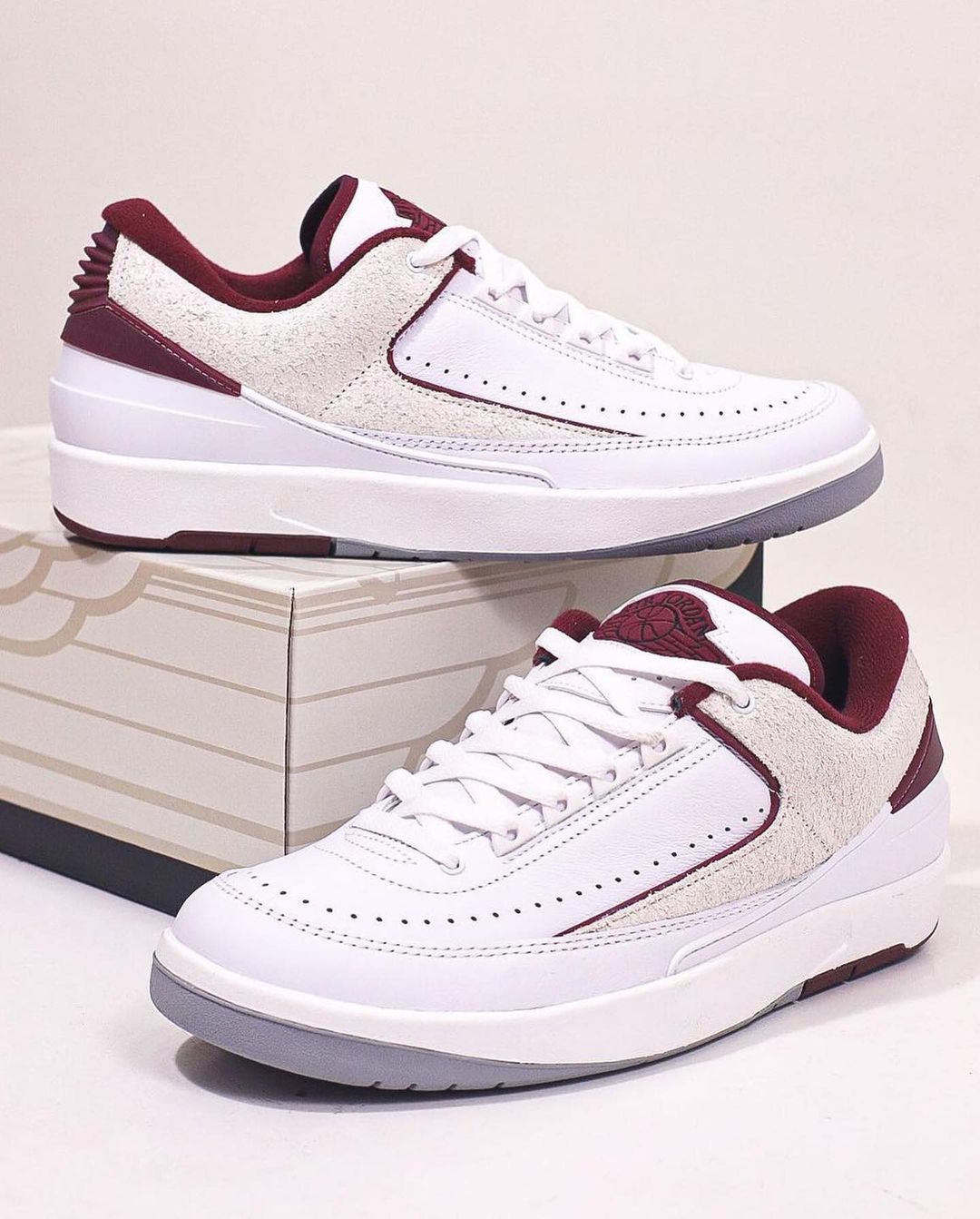 【国内 6/16 発売予定】ナイキ エア ジョーダン 2 ロー “チェリーウッド” (NIKE AIR JORDAN 2 LOW “Cherrywood”) [DV9956-103]