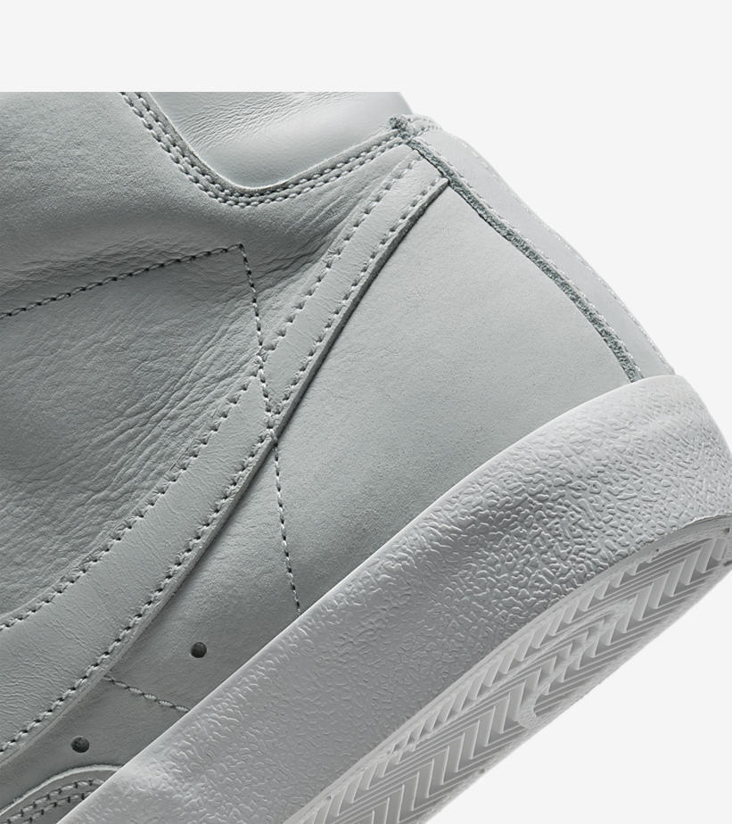 2022年 発売予定！ナイキ ブレーザー ミッド 77 LX “フォトンダスト” (NIKE BLAZER MID 77 LX “Photon Dust”) [DQ7572-001]