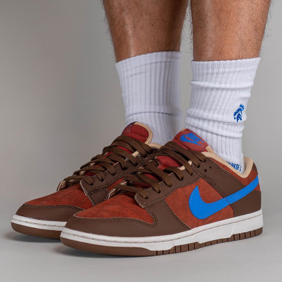 【国内 10/20 発売】ナイキ ダンク ロー “カカオワウ/コメットブルー” (NIKE DUNK LOW “Cacao Wow/Comet Blue”) [DR9704-200]