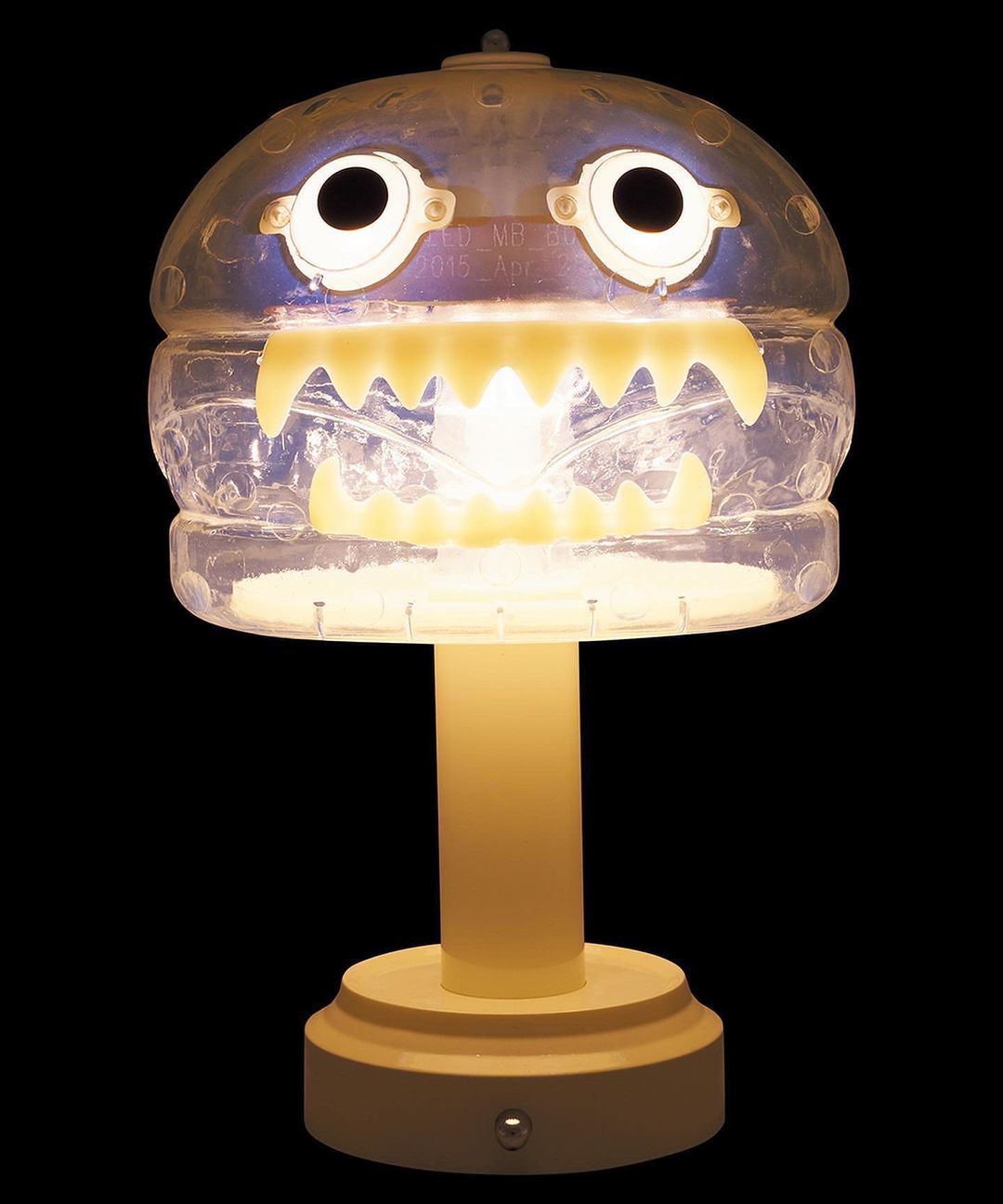 ハンバーガーランプ「UNDERCOVER HAMBURGER LAMP “Clear/Black”」が8/6 発売 (アンダーカバー ハンバーガー ランプ)