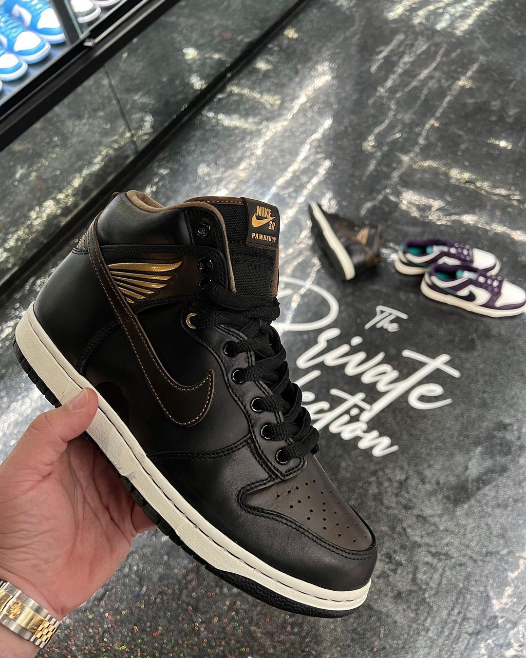 【国内 1/14 発売】Pawnshop Skate x NIKE SB DUNK HIGH (パウンショップスケート ナイキ SB ダンク ハイ) [FJ0445-001]