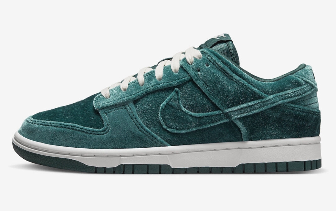 【国内 12/14 発売】ナイキ ダンク ロー “グリーンベルベット” (NIKE DUNK LOW “Green Velvet”) [DZ5224-300]