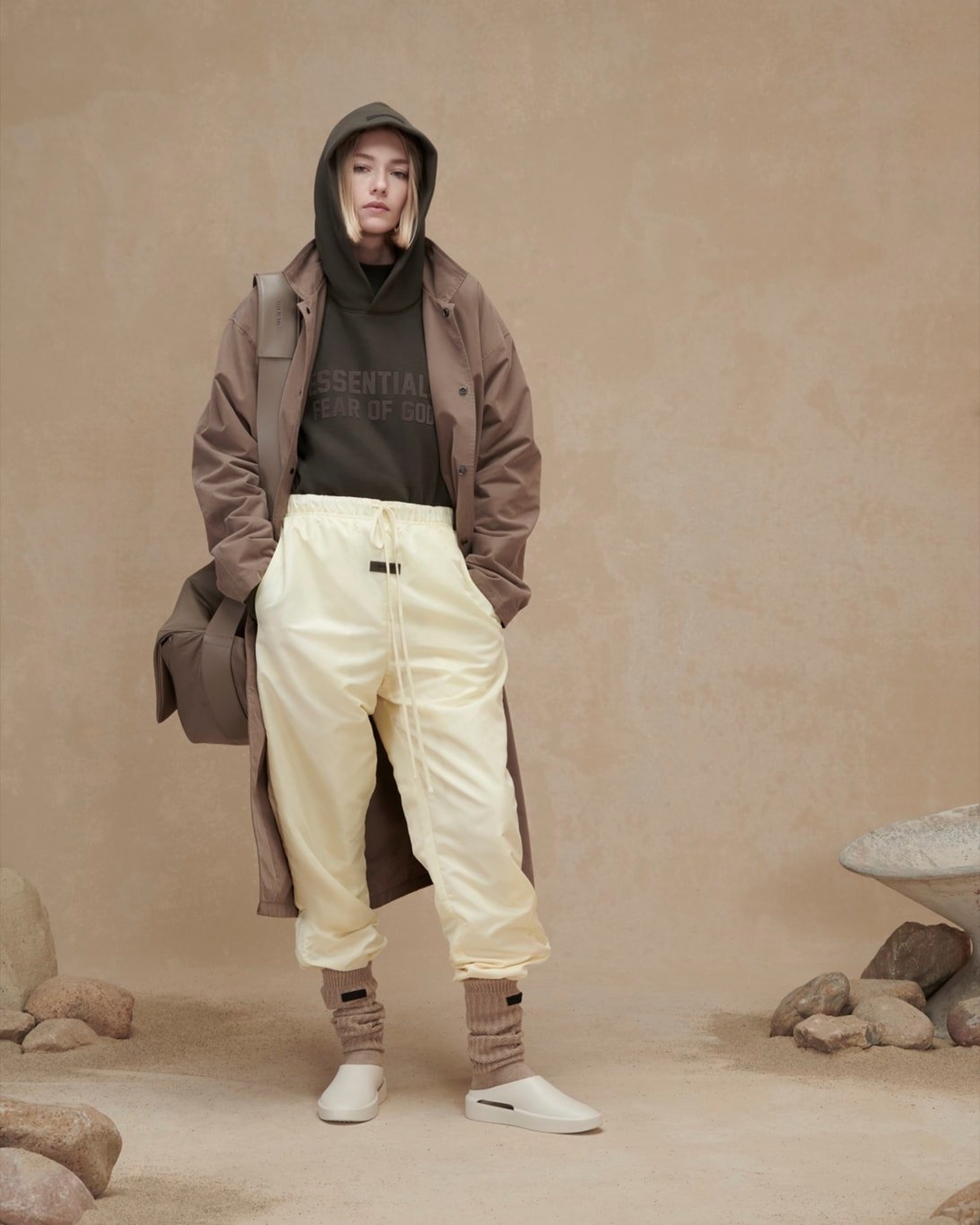 9/28、9/30 発売予定！FEAR OF GOD ESSENTIALS 2022 FALL (フィア オブ ゴッド エッセンシャルズ 2022年 秋/フォール)