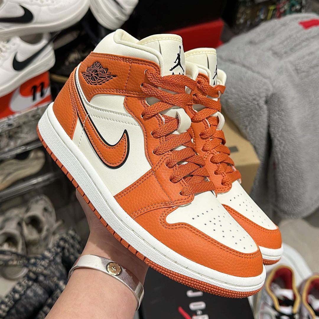 【国内 2/5 発売】ナイキ ウィメンズ エア ジョーダン 1 ミッド “シャッタード バックボード” (NIKE WMNS AIR JORDAN 1 MID “Shattered Backboard”) [DV1302-100]