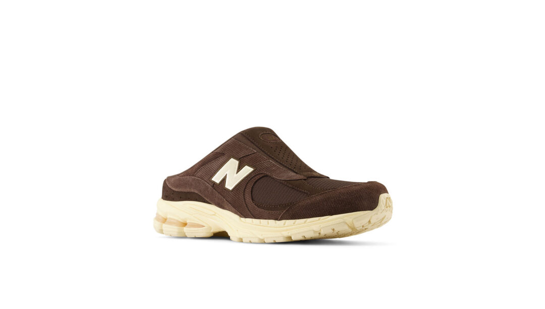 2022年 発売予定！New Balance M2002 RME SLIDE “Brown” (ニューバランス スライド)