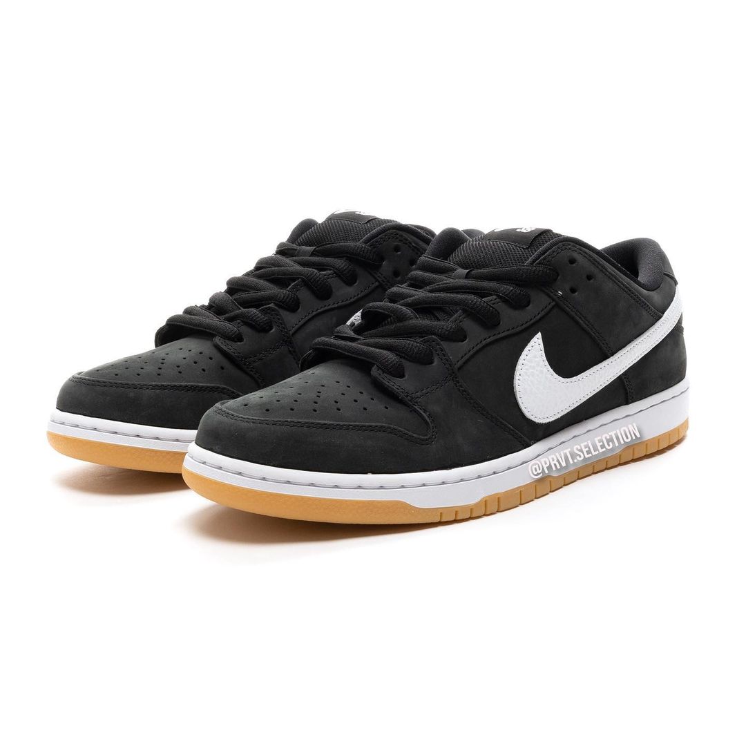 NIKE SB DUNK LOW QS Black gum 23.5cm