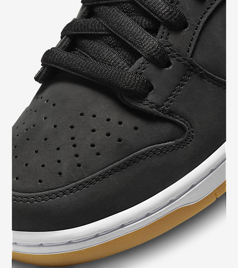 【2024年 1/21 再発売】ナイキ SB ダンク ロー “ブラックガム/ホワイトガム” (NIKE SB DUNK LOW “Black Gum/White Gum”) [CD2563-006/CD2563-101]