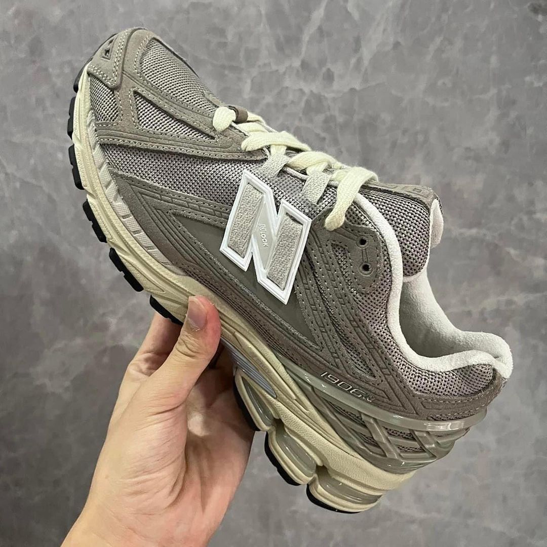 9月中旬以降発売予定のNew Balance M1906 (ニューバランス)