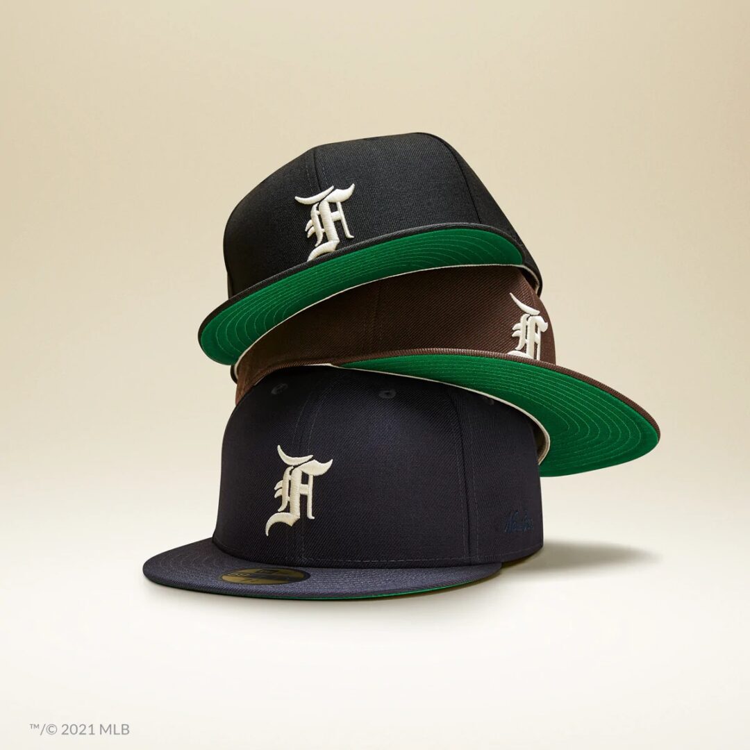 評価多数!! 7 3/4 FOG ESSENTIALS New Era