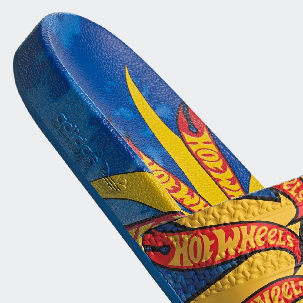 【国内 8/19 発売】Hot Wheels x Sean Wotherspoon x adidas Originalsrs ADILETTE (ホットウィール ショーン・ウェザースプーン アディダス オリジナルス アディレッタ) [GX9756]