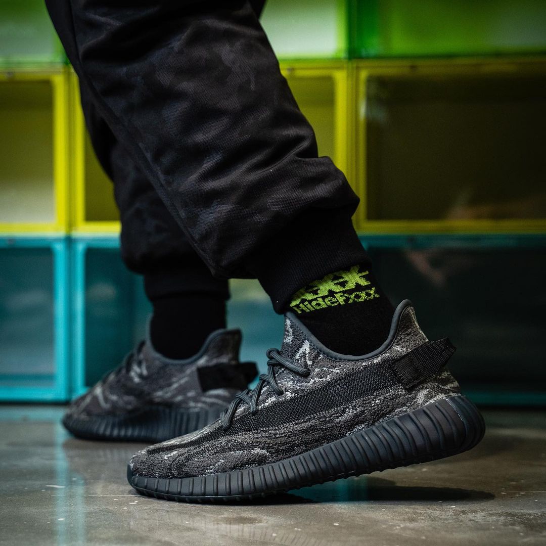 【2023年 8/16 リストック】アディダス オリジナルス イージー ブースト 350 V2 “MX ダークソルト” (adidas Originals YEEZY BOOST 350 V2 “MX Dark Salt”) [ID4811]