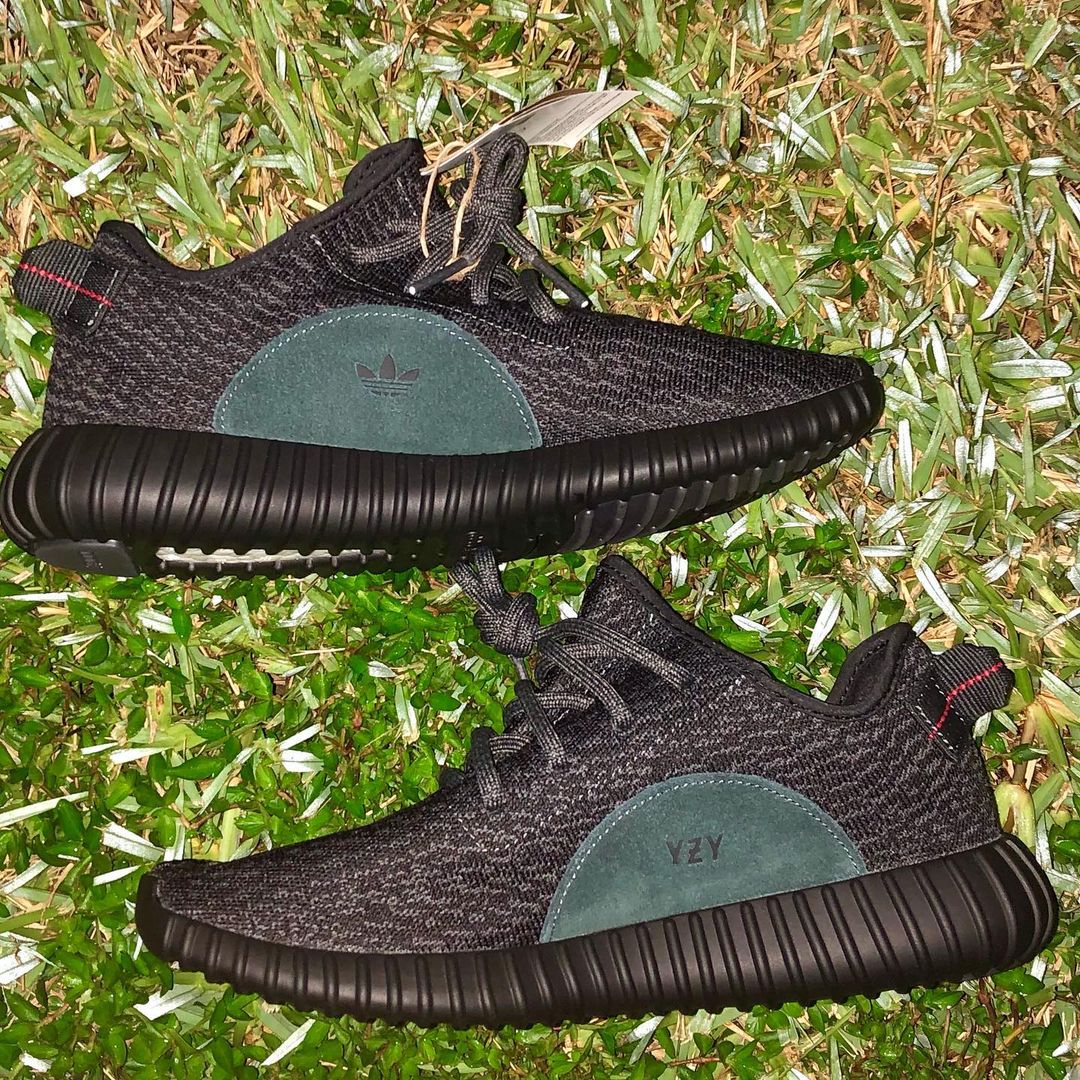 【国内 6/1 リストック】アディダス オリジナルス イージー 350 ブースト “パイレートブラック” (adidas Originals YEEZY 350 BOOST “Pirate Black”)  [BB5350]