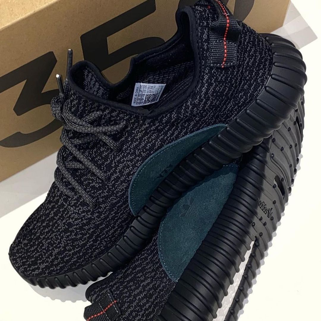 【国内 6/1 リストック】アディダス オリジナルス イージー 350 ブースト “パイレートブラック” (adidas Originals YEEZY 350 BOOST “Pirate Black”)  [BB5350]