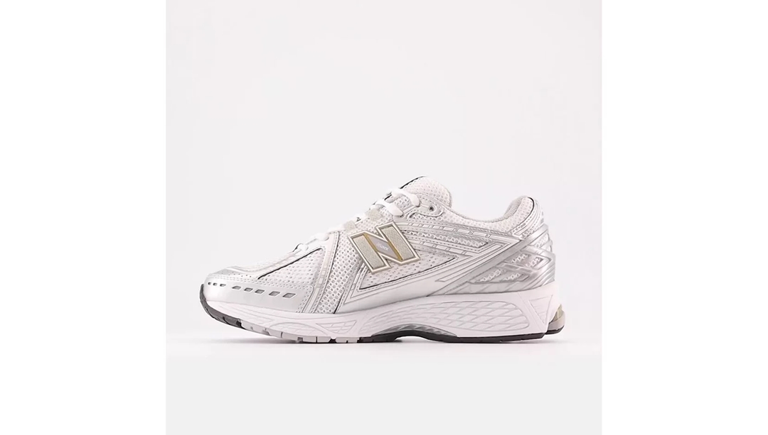 海外発売！New Balance M1906 RI (ニューバランス)