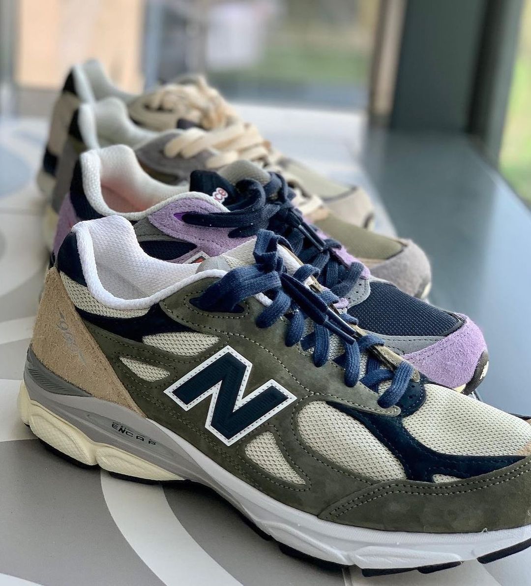 【国内 10/27 発売】クリエイティブディレクター「Aimé Leon Dore/Teddy Santis」が手掛ける、New Balance M990v3 TO3 “Green/Cream” Made in USA (ニューバランス メイドインUSA)