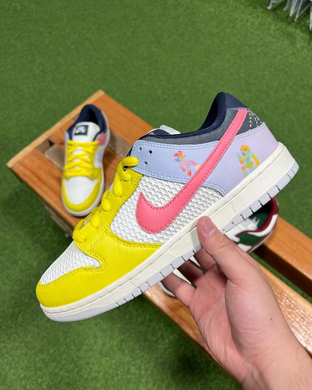 2023年モデル！ナイキ SB ダンク ロー “ビートゥルー/マルチ” (NIKE SB DUNK LOW “Be True/Multi”) [DX5933-900]