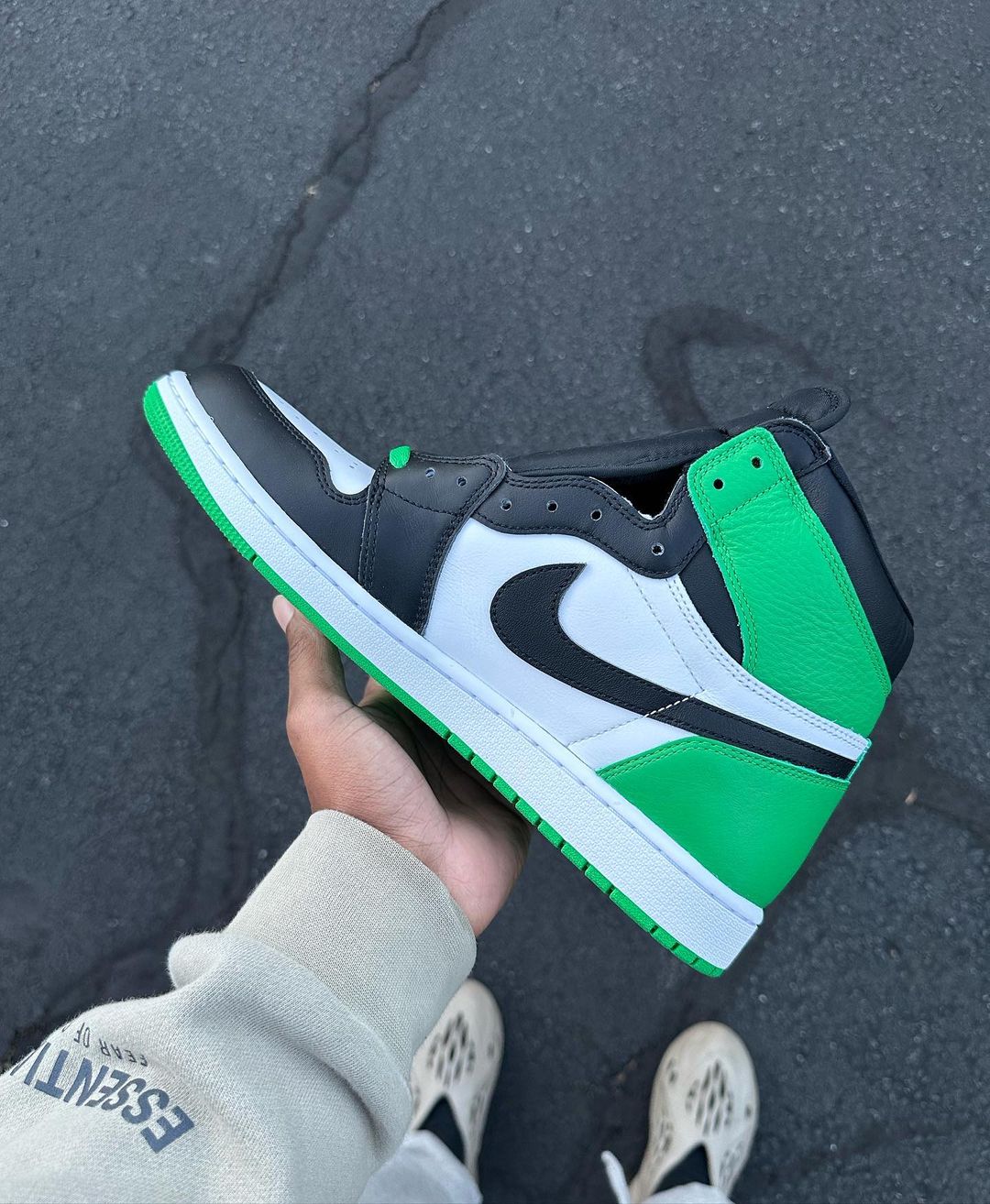 【国内 4/15 発売】ナイキ エア ジョーダン 1 レトロ ハイ OG “セルティックス” (NIKE AIR JORDAN 1 RETRO HIGH OG “Celtics”) [DZ5483-031/DZ5485-031/FD1437-031]