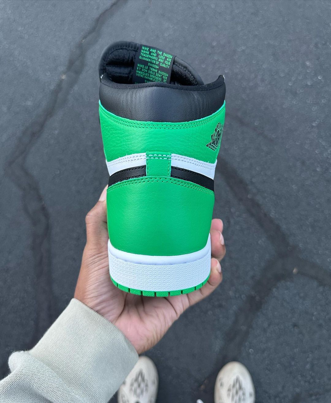 【国内 4/15 発売】ナイキ エア ジョーダン 1 レトロ ハイ OG “セルティックス” (NIKE AIR JORDAN 1 RETRO HIGH OG “Celtics”) [DZ5483-031/DZ5485-031/FD1437-031]