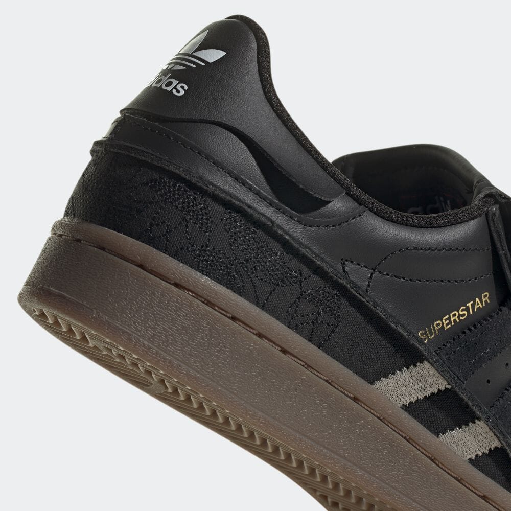 アディダス スーパースター×サンバをドッキングさせた新スーパースター “コアブラック”が9/2 発売 (adidas Originals SUPERSTAR “Core Black”) [HP6178]