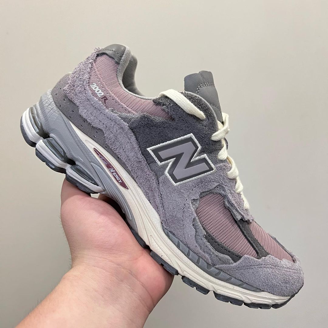 【国内 1/2 発売】New Balance M2002 RDY “PROTECTION PACK/Grey/Pink” (ニューバランス “プロテクションパック/グレー/ピンク”)