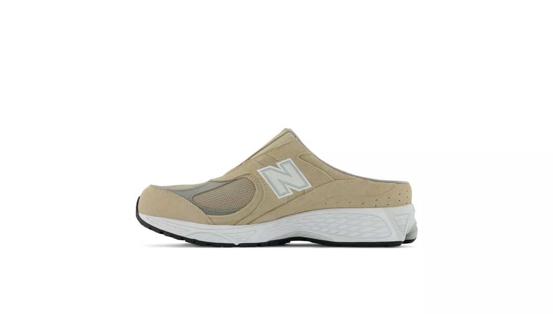 海外発売！New Balance M2002 RMD SLIDE “Taupe” (ニューバランス スライド)