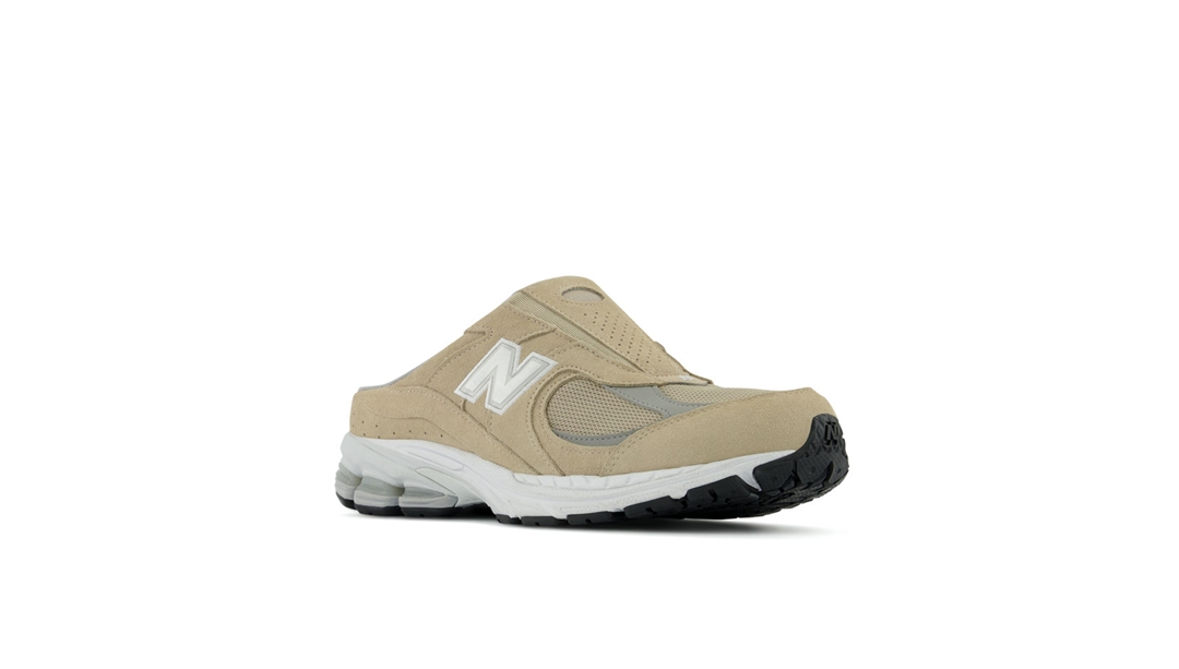 海外発売！New Balance M2002 RMD SLIDE “Taupe” (ニューバランス スライド)