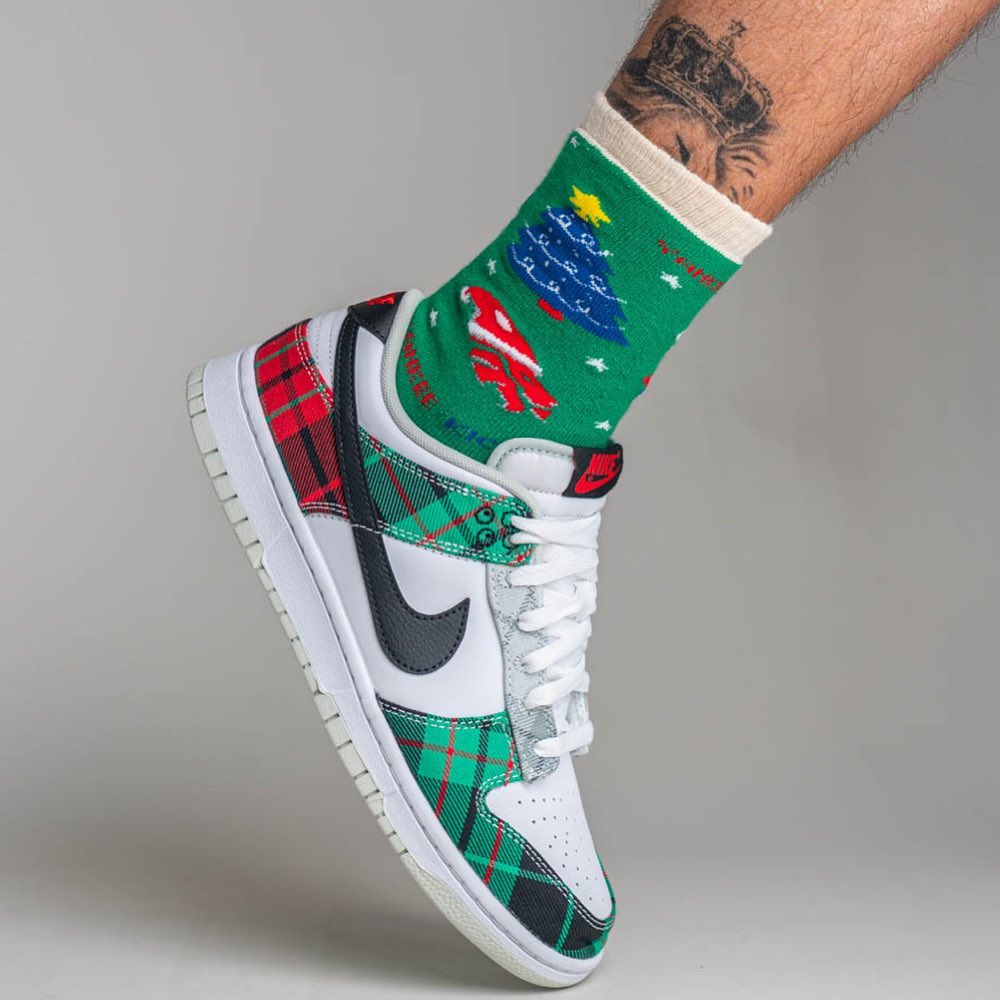 【国内 1/15 発売】ナイキ ダンク ロー “ホワイト/タータンチェック” (NIKE DUNK LOW “White/Tartan