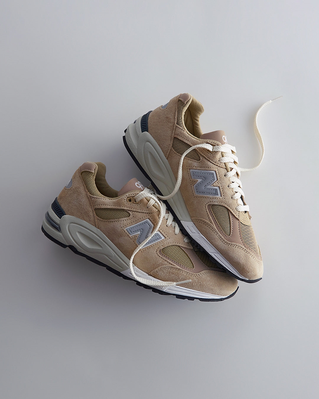 【国内 9/9 発売】KITH限定カラー！New Balance Made in USA M990v2 KS2 “Tan”/M990v3 KS3 “Steel Blue” (キス ニューバランス メイド イン USA “タン/スティールブルー”)