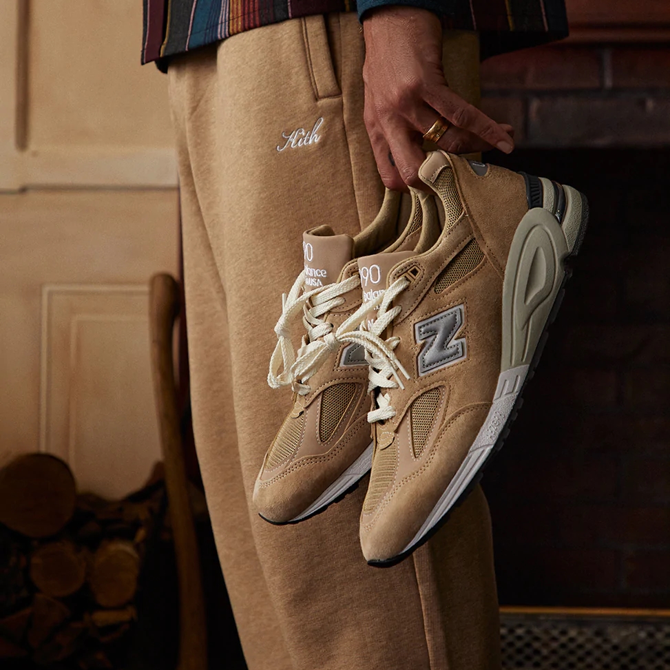 【国内 9/9 発売】KITH限定カラー！New Balance Made in USA M990v2 KS2 “Tan”/M990v3 KS3 “Steel Blue” (キス ニューバランス メイド イン USA “タン/スティールブルー”)