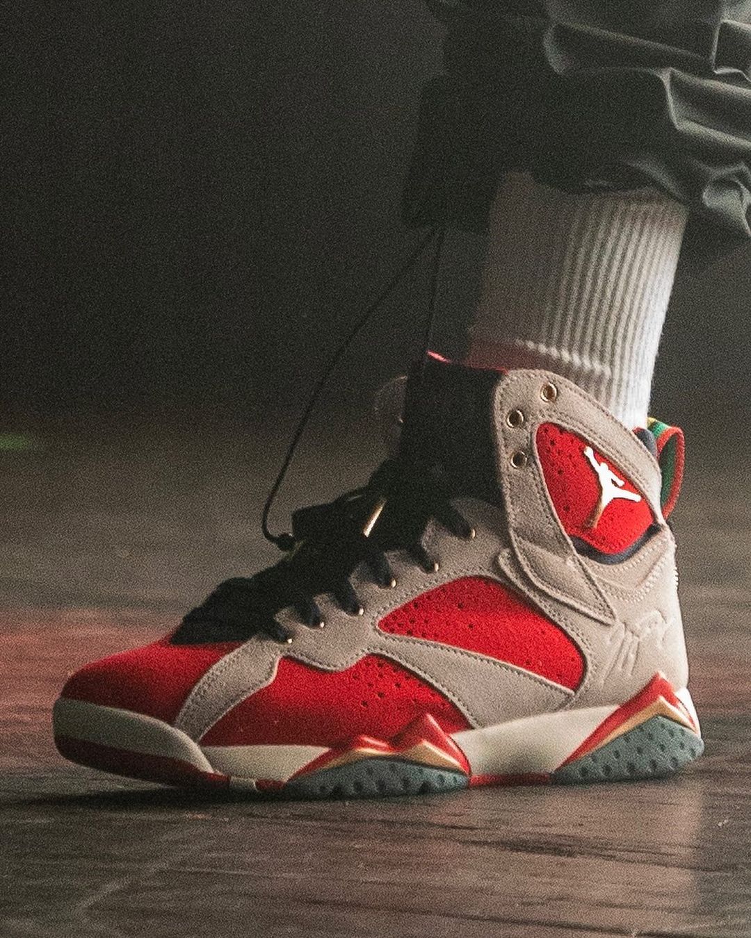 国内 11/10 発売】Trophy Room × NIKE AIR JORDAN 7 SP (トロフィー ...