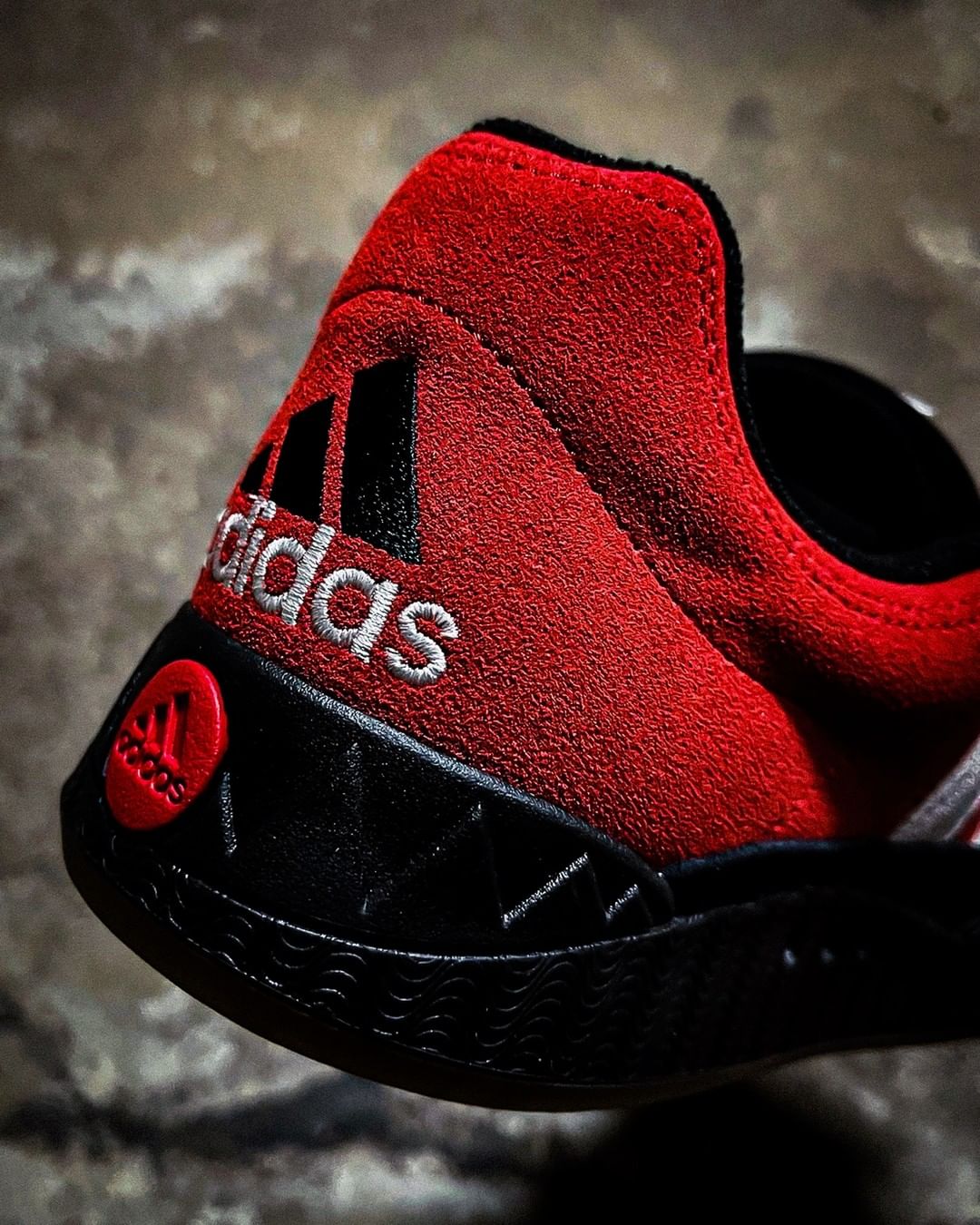 【国内 9/30 発売】adidas Originals ADIMATIC “Red/Black” (アディダス オリジナルス アディマティック “レッド/ブラック”) [GY2093]