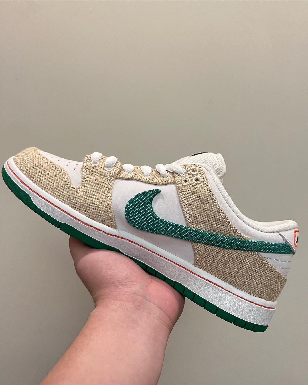 【国内 5/7 発売】Jarritos x NIKE SB DUNK LOW (ジャリトス ハリトス ナイキ SB ダンク ロー) [FD0860-001]